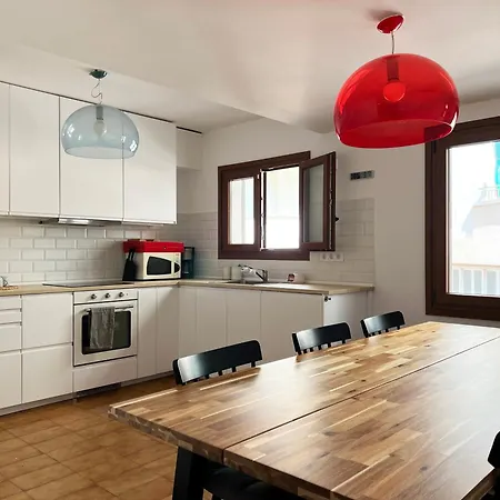 Espectacular Sunny House In The * クニット