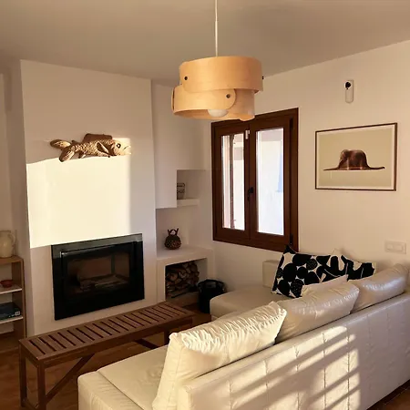 別荘 Espectacular Sunny House In The *
